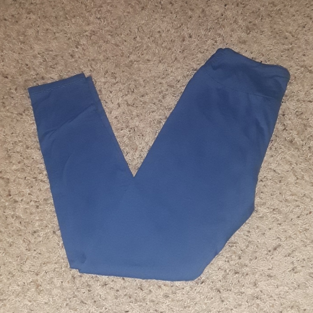 LULAROE  3/$15 SALE ITEM